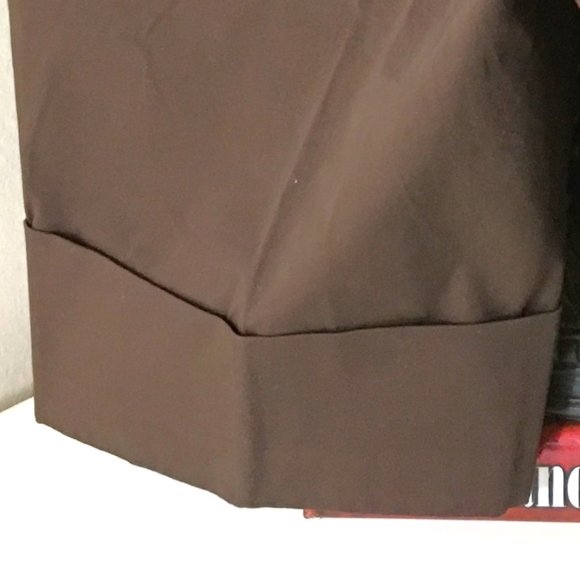 JOSEPHINE CHAUS Brown Cuffed Dress Shorts - Picture 4 of 7